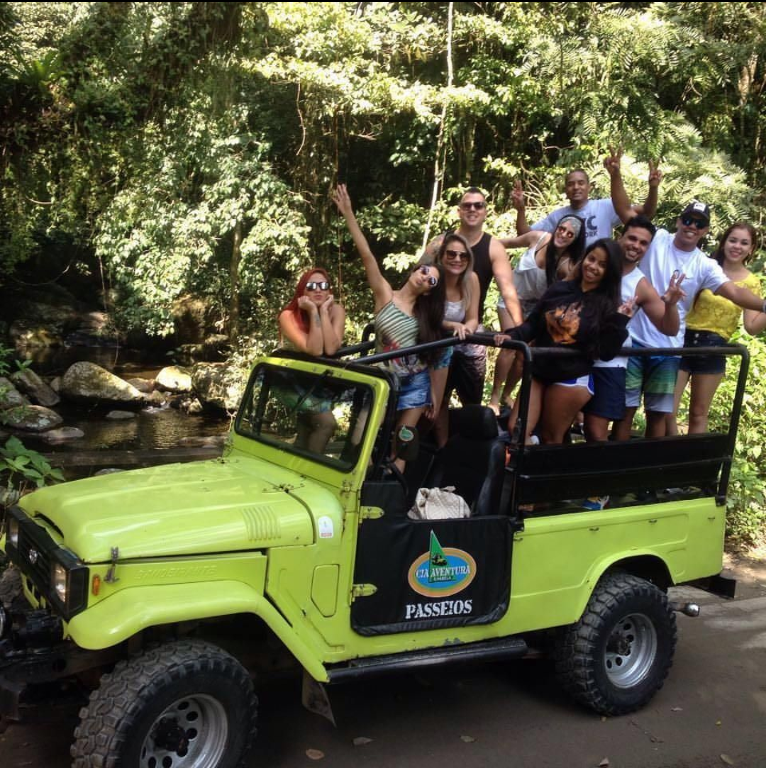 Terra/ mar - passeio de Jipe 4X4 e barco